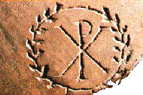 'Круг с вписанными в него буквами ХР', римские катакомбы, сер. III века